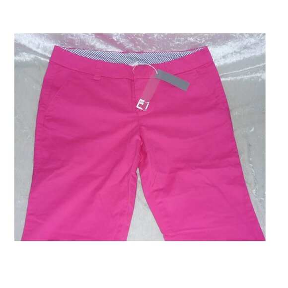 Women's Capri Pants Solid jcp size 2, 4, 6P NEW - Picture 7 of 11